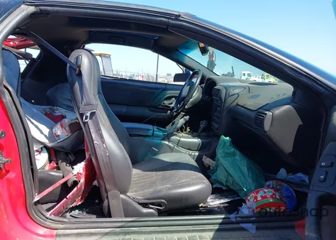 2002 Chevrolet Camaro Z28 z USA, uszkodzony, nr VIN 2G1FP22G222122347